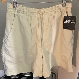 Erika Women’s Cream Wide Leg Athletic Shorts NWT